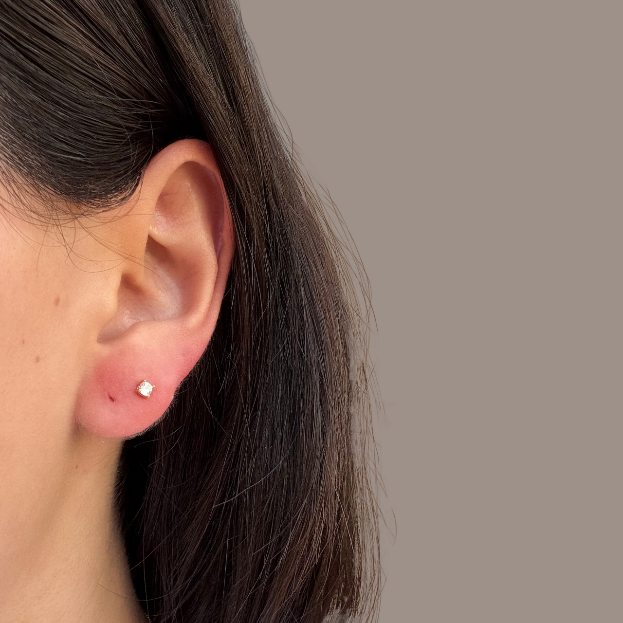 11:15 Stud Earring – Minimal, Timeless, Effortless
